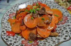 胡蘿卜炒肉的做法有哪些？