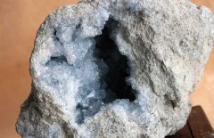 水晶產地在哪里？